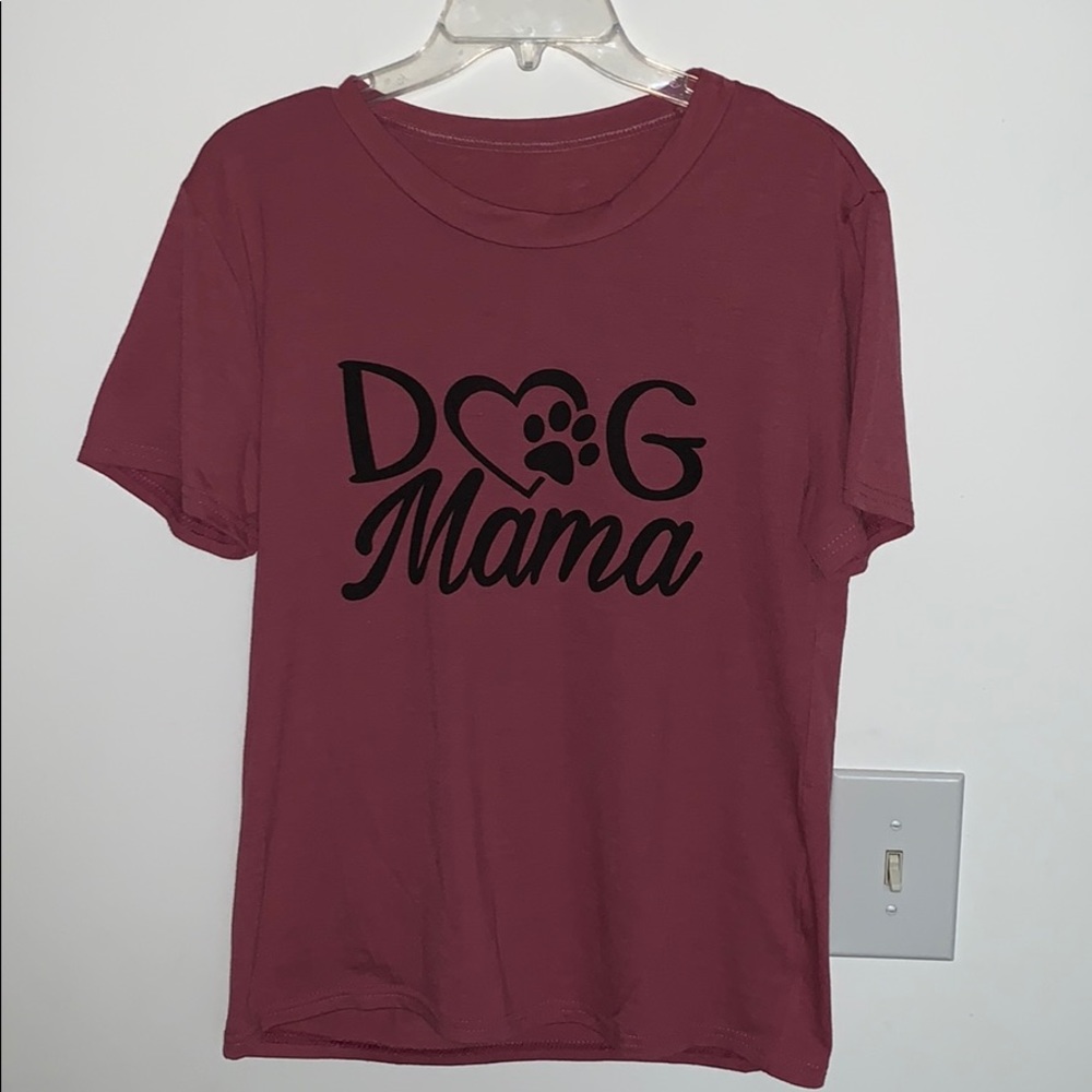 NWOT Dog Mama T-shirt. Ladies size M